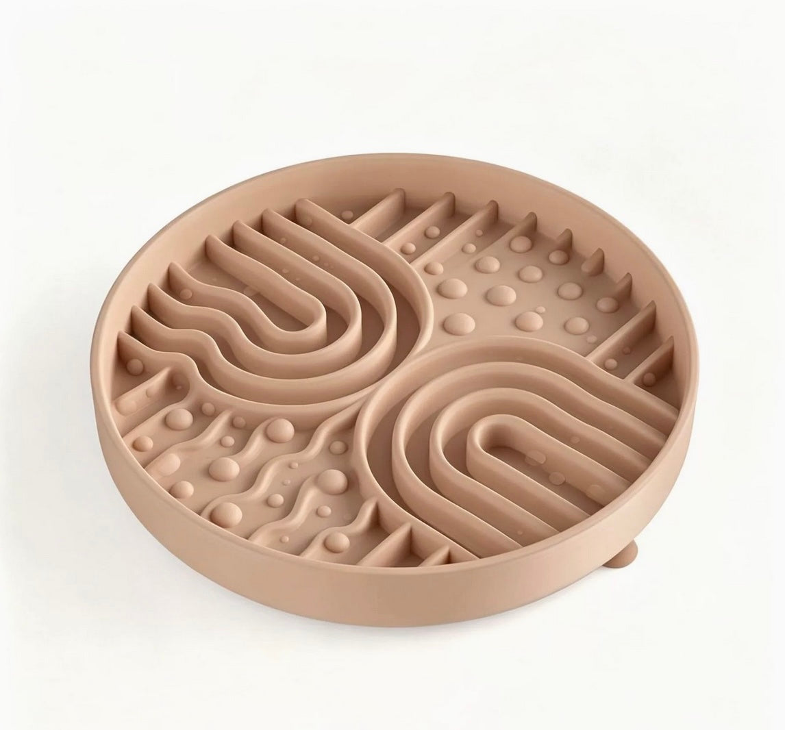 Anti-Choking Silicone Slow Feeder Bowl for Dogs & Cats
